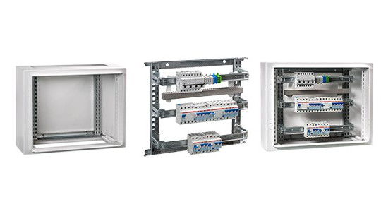 Nuevo bastidor extraíble en los armarios de distribución eléctrica IP40 e IP65 de la serie Atlantic de IDE