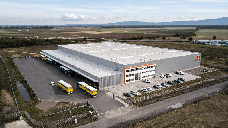 OBO Bettermann continúa creciendo y abre un nuevo almacén de distribución en Groß-Rohrheim