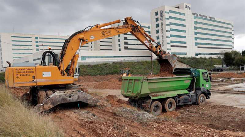 Basor Electric dona material para construir y rehabilitar dos hospitales