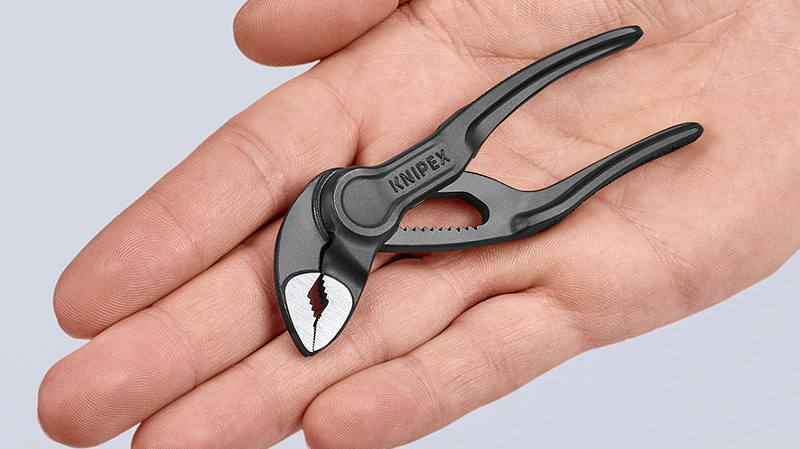 “COBRA XS” de KNIPEX es la nueva tenacilla para bombas de agua