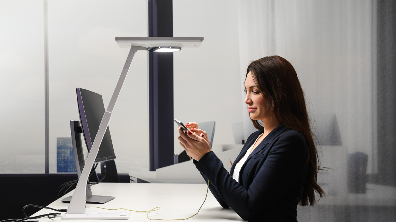 La nueva versión Bicult LED de TRILUX lleva el concepto Human Centric Lighting hasta tu oficina