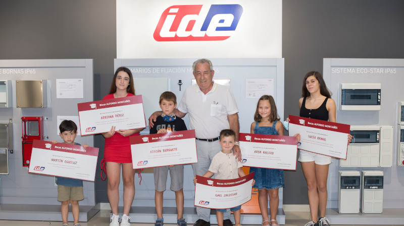 Un año más, IDE Electric impulsa el programa de Becas Alfonso Montañés