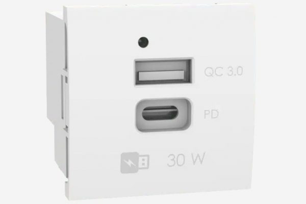 Nuevo módulo 45×45 cargador doble USB A+C 65W de MMCONECTA