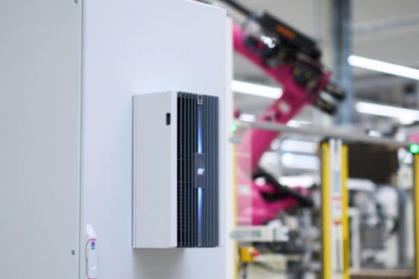 Nueva generación de Refrigeradores Blue e+ S de Rittal sostenibles