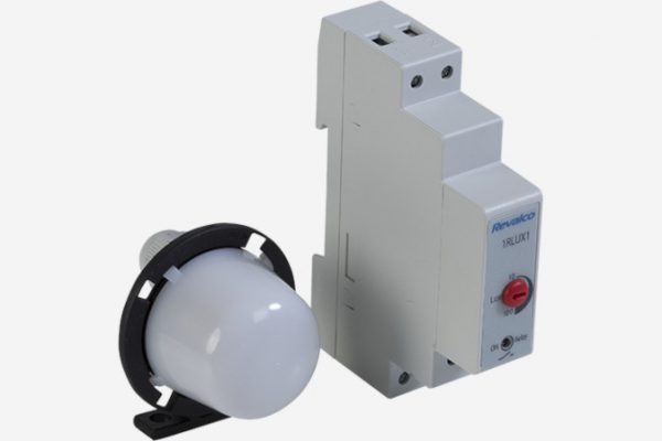Crepuscular con detector externo para aplicaciones eléctricas de Revalco