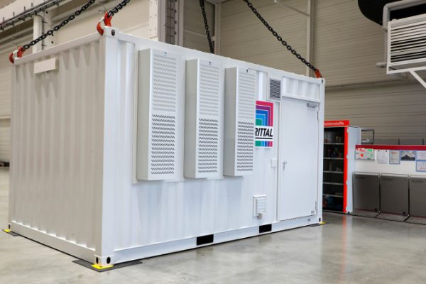 Data Center Container de Rittal con tecnología de refrigeración Blue e+