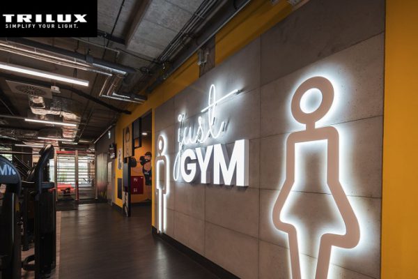 TRILUX transforma Just GYM Fitness con innovación lumínica