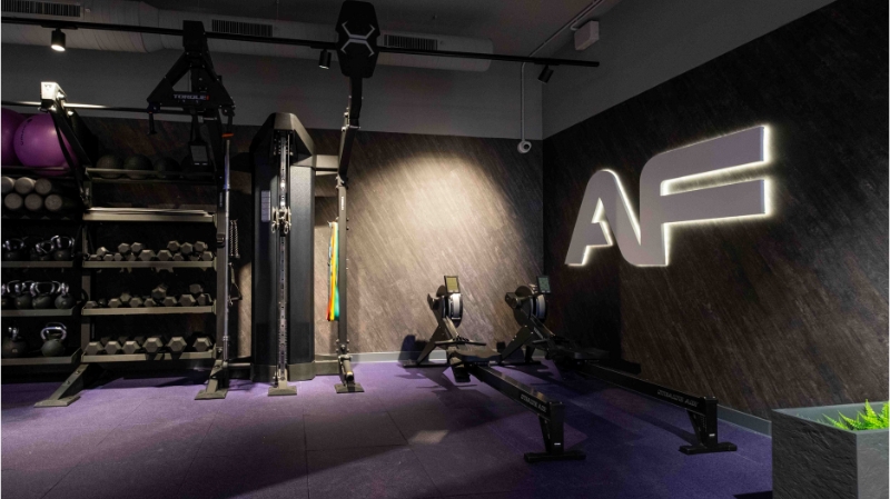 TRILUX impulsa la eficiencia energética en los gimnasios Anytime Fitness